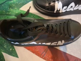 Zapatillas Alexander McQueen Negras Blancas