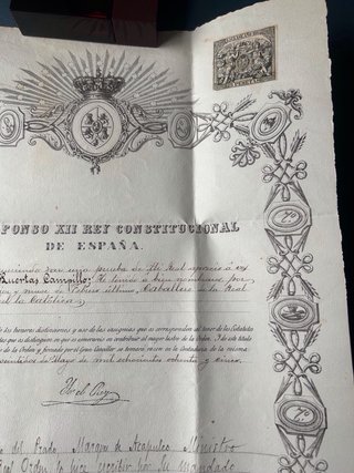 Concesion Medalla Isabel la Católica Antigua