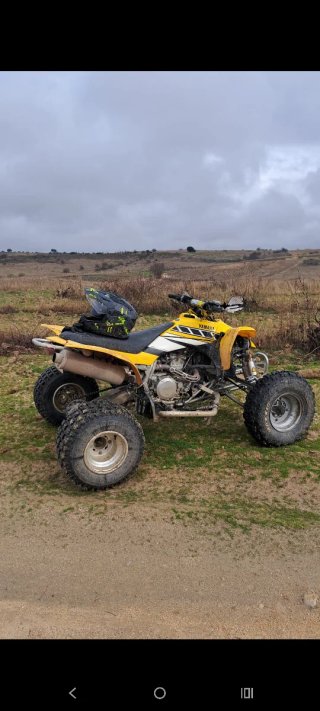 Yamaha YFZ 450 Edición Limitada 50 Aniversario