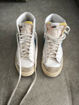 Nike Blazer Mid Zapatillas Blancas y Azules