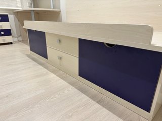 Dormitorio juvenil completo