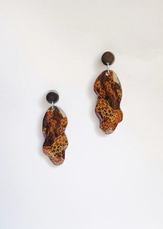 Pendientes leopardo irregulares