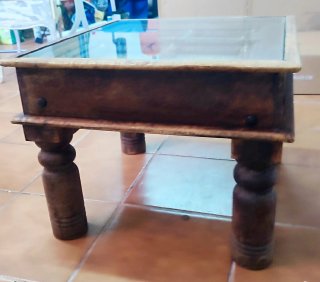 Mesa Centro Antigua India Madera y Latón