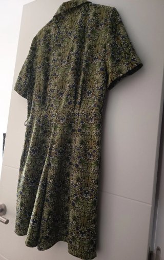 Mono verde estampado floral