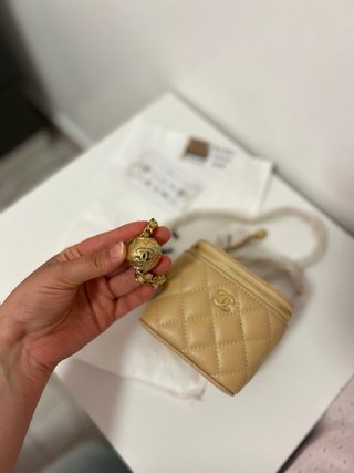 Mini Vanity Chanel Piel Acolchada Beige