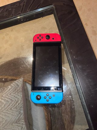 Nintendo Switch Azul y Rojo