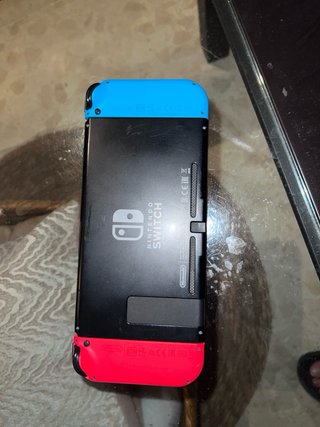 Nintendo Switch Azul y Rojo