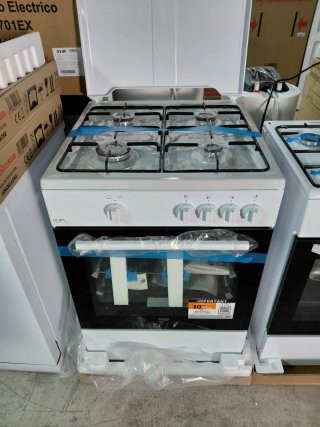 Cocina de gas con horno Beko nueva luz interior