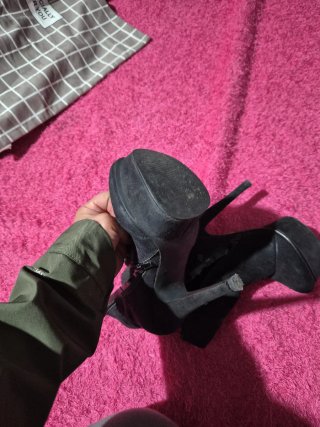 Botines de tacón negros