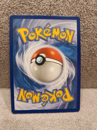 Carta Pokémon Eevee y Snorlax GX 270 PS