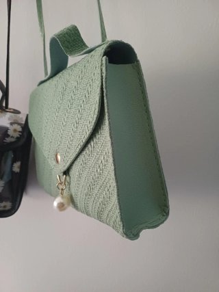 2 Bolsos pequeños