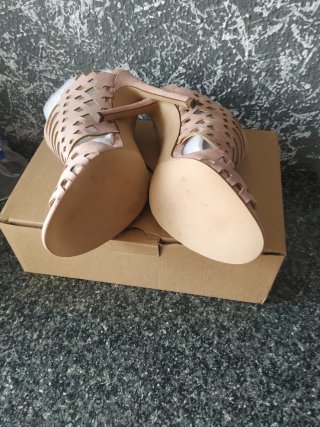 Sandalias tacón Mango rosa palo
