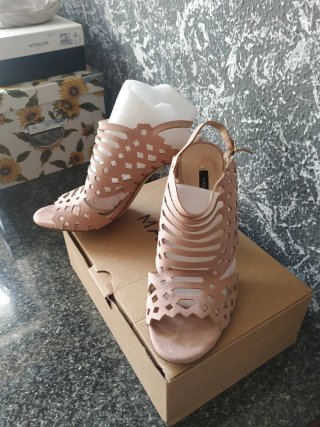 Sandalias tacón Mango rosa palo