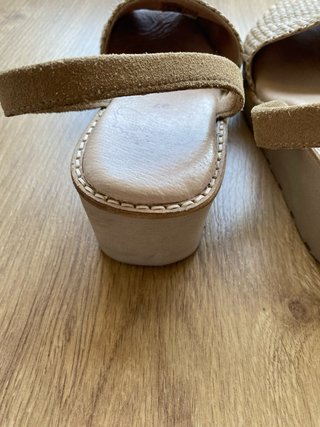 Lote 2 pares sandalias talla 37