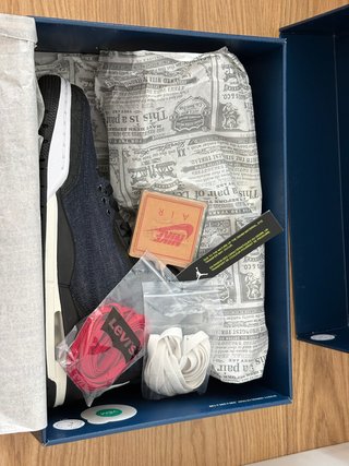 Jordan 3 Retro x Levi's Indigo