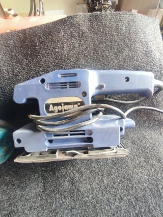 Caladora Bosch Profesional y lijadora agojama