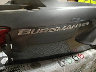 Parte trasera Suzuki burgman 125 2013