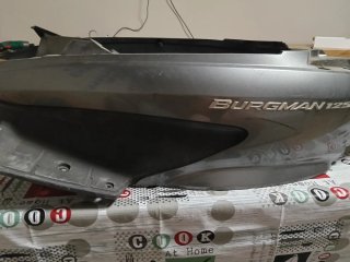 Parte trasera Suzuki burgman 125 2013