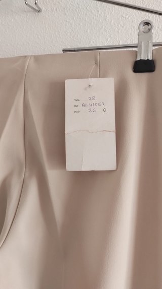 Pantalón de pinzas beige