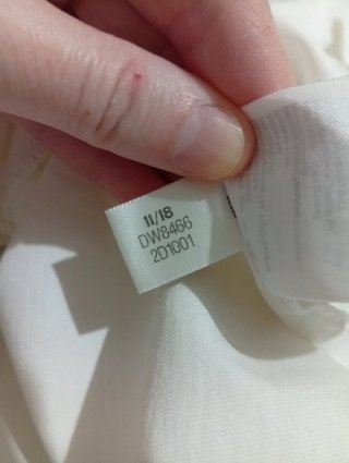 Camiseta Adidas Blanca con Detalles azul marino S