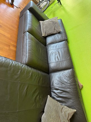 Sofá modular de piel marrón