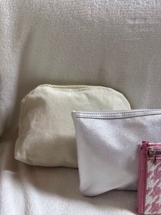 Pack de 4 neceseres de maquillaje nunca usados