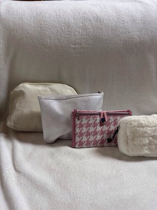 Pack de 4 neceseres de maquillaje nunca usados