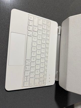 Funda con teclado iPad 11 Pro