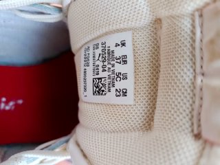 Zapatillas Puma Blancas y Rojas para niño o niña