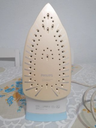 Plancha Philips EasyCare 3220