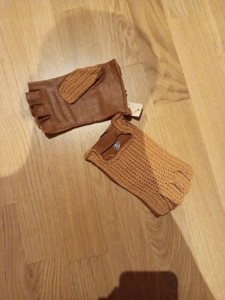 Guantes de cuero sin dedos marrones