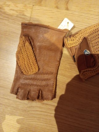 Guantes de cuero sin dedos marrones