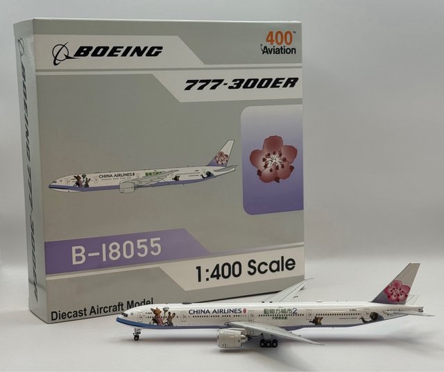 China Airlines B777-300ER Zootopia 2 B-18055