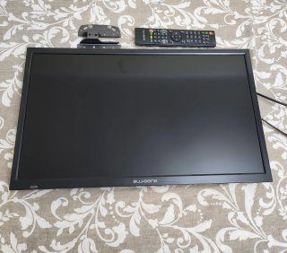 TV Blu:sens 24 HD H326B24A Negra no tiene pie