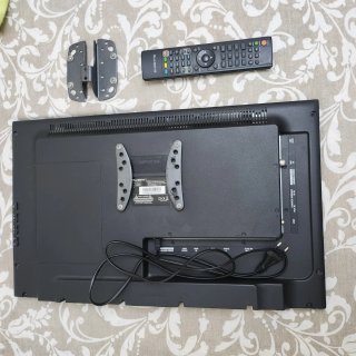 TV Blu:sens 24 HD H326B24A Negra no tiene pie