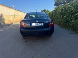 Volkswagen Passat 2004