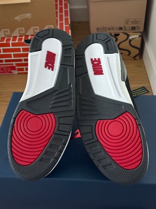 Jordan 3 Retro x Levi's Negro Gris