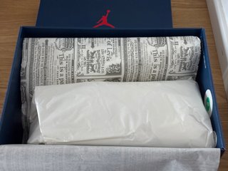 Jordan 3 Retro x Levi's Negro Gris