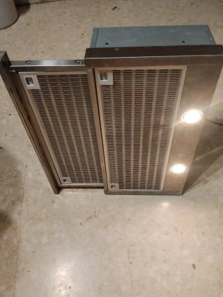 Extractor de cocina metálico con luces