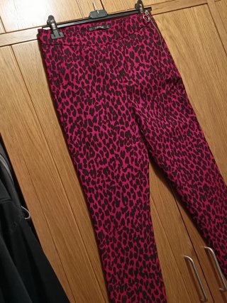 Pantalones Zara Estampado Leopardo Rojo