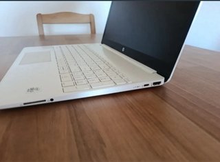 Ordenador portátil HP 15s Core i5 como nuevo