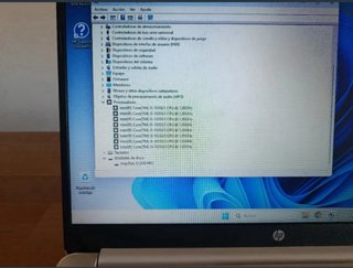 Ordenador portátil HP 15s Core i5 como nuevo