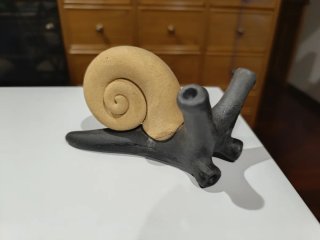Figura de caracol artesanal