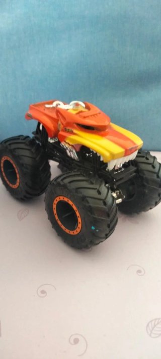 Lote 3 Hot Wheels Monster Trucks