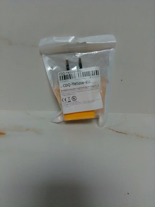Cargador Rápido USB Múltiples Puertos Amarillo