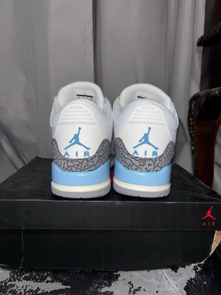 Jordan Retro 3 University Blue Nuevas