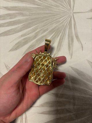 Colgante Rostro Cristo Moissanita VVS Oro Blanco