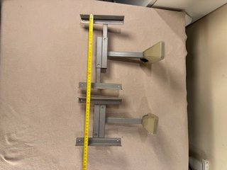 Soportes de pared AVF para monitor