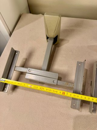 Soportes de pared AVF para monitor