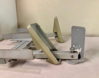 Soportes de pared AVF para monitor